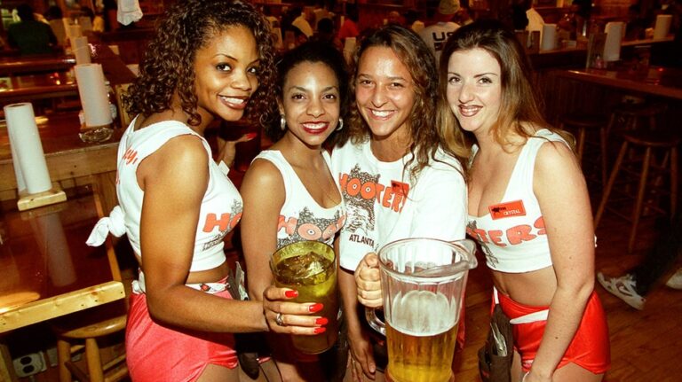 History of Hooters: 5 facts you likely never knew about the restaurant chain