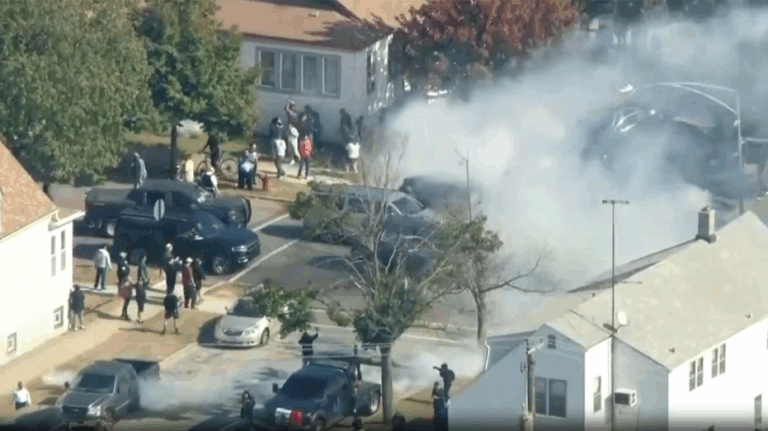 Illegal immigrants arrested after ramming Border Patrol in Chicago amid violent clash with protesters