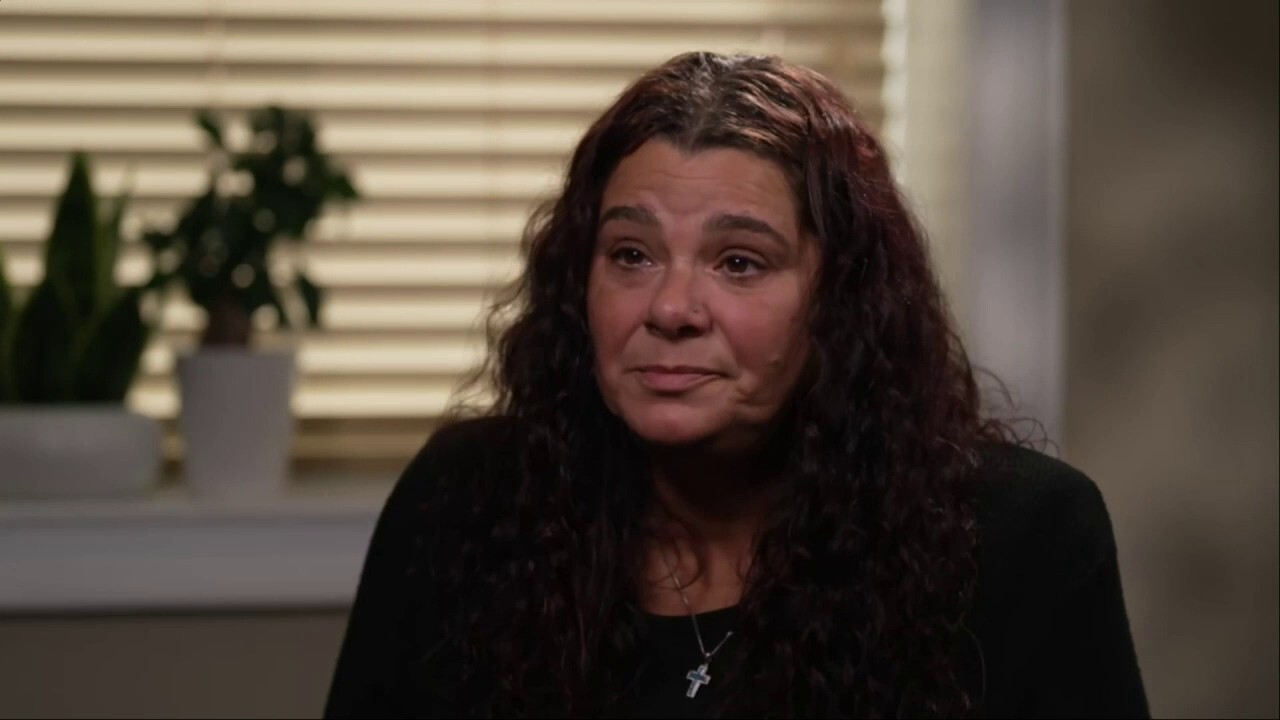 Mother says alleged stalker who killed her daughter should be tried as an adult