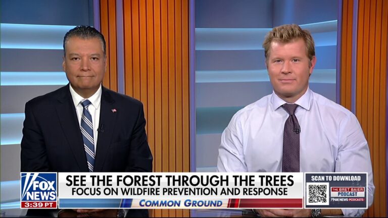 Senators discuss bipartisan effort to focus on wildlife prevention and response