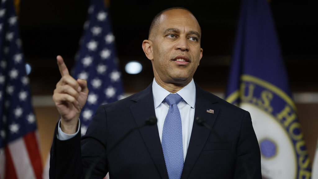 WATCH LIVE: Dem leader Jeffries holds press conference after Dems block GOP's shutdown plan again