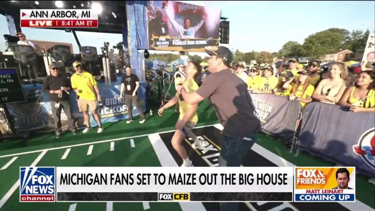 'InsaneShayne' fields long-distance marshmallows ahead of 'Big Noon Kickoff'