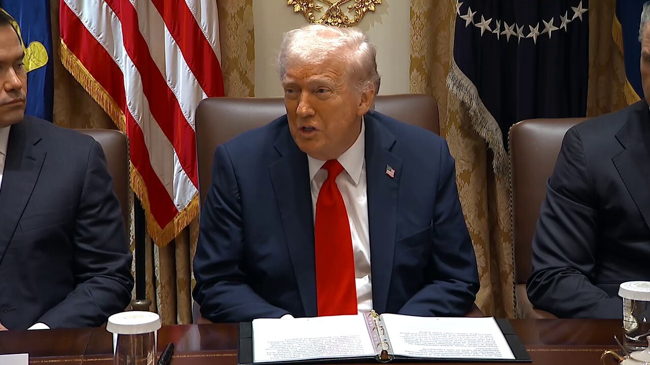 Trump expects Chuck Schumer retirement due to poor polling and potential AOC challenge