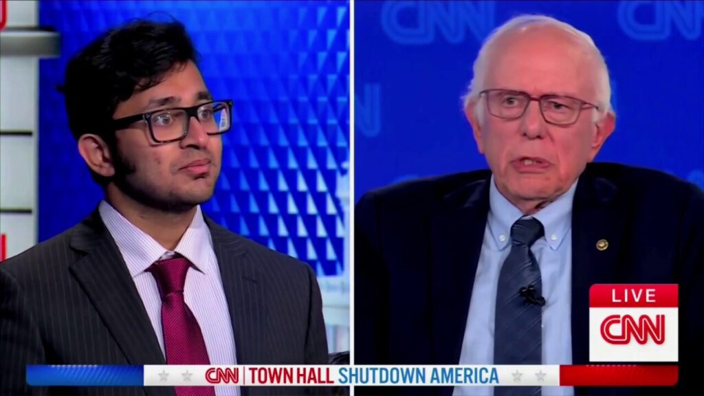 Bernie Sanders pushes back on GOP student's question on Chuck Schumer