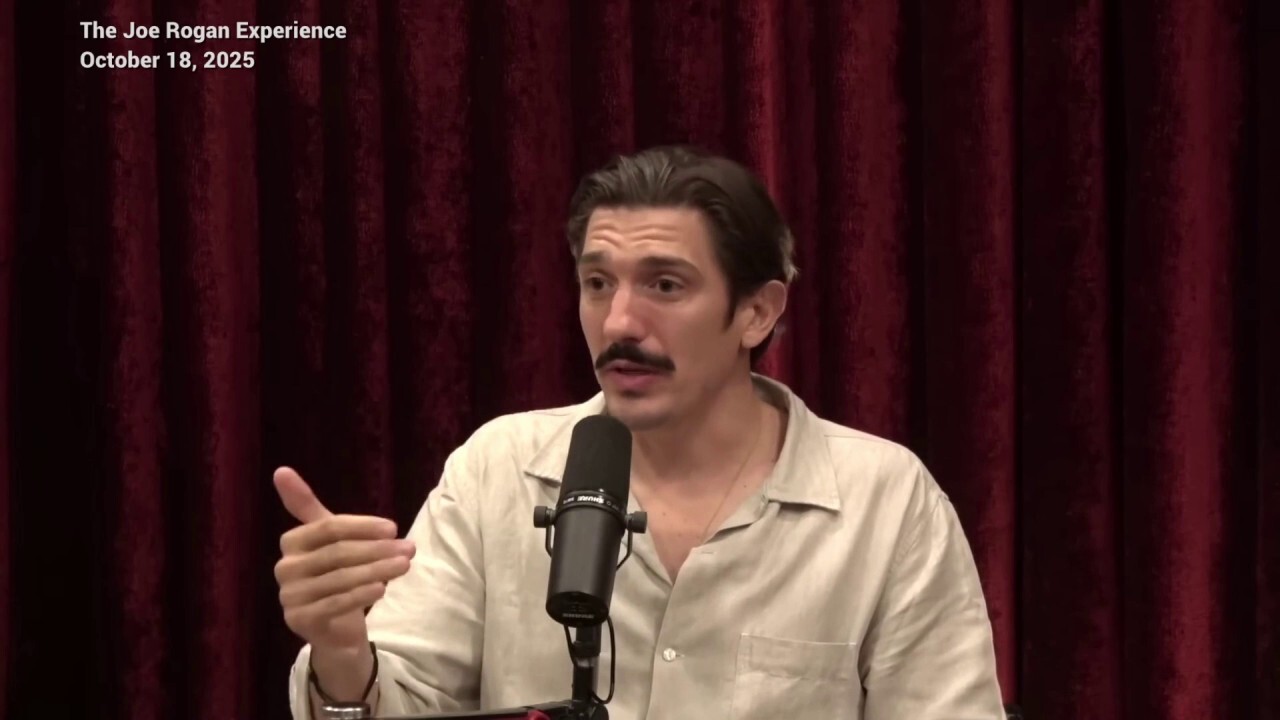 Rogan, Andrew Schulz mock Harris for claiming she is most qualified candidate to ever run