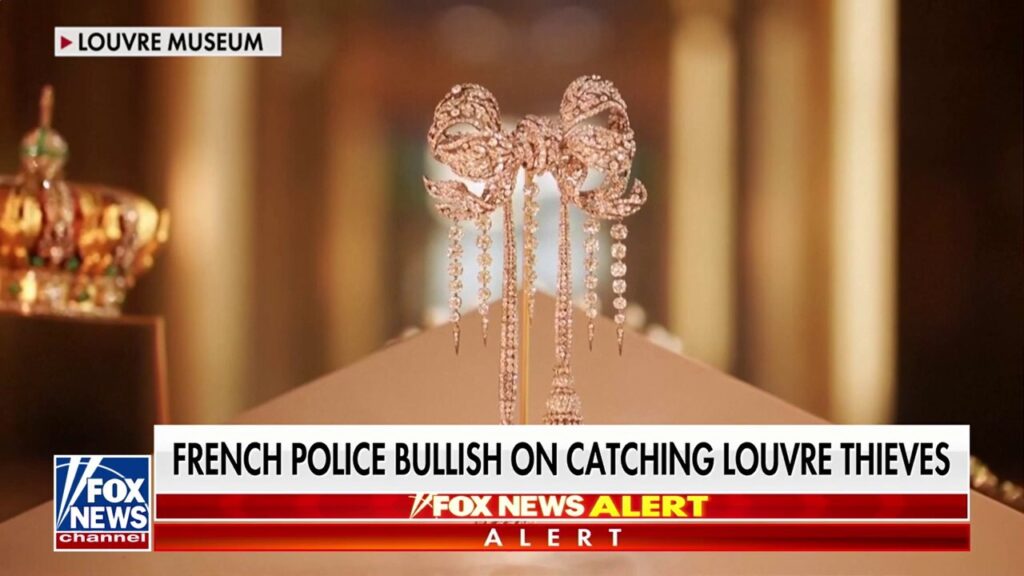 Louvre heist: French police confident of catching thieves after daring daytime robbery