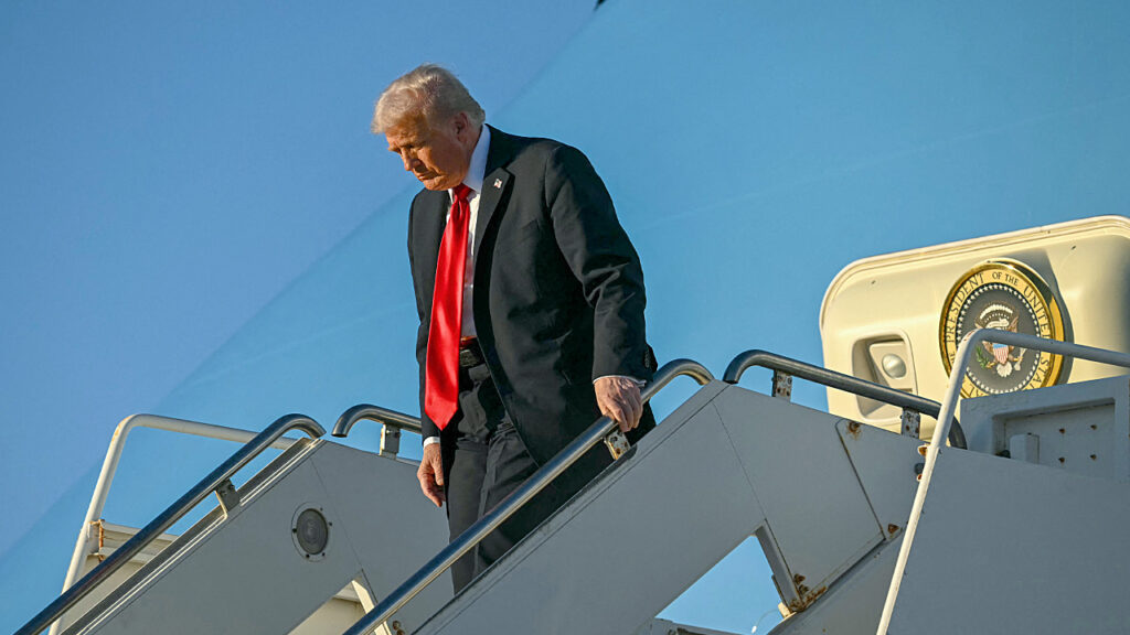 WATCH LIVE: President Trump lands in Malaysia for first stop of Asia trip