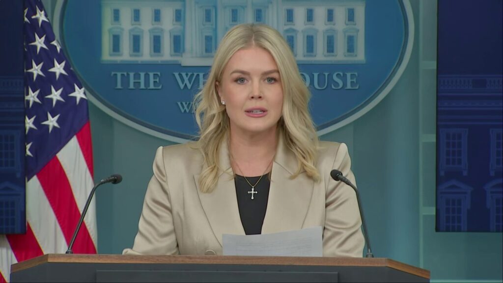 White House 'reviewing aid' to Portland, Oregon, following anti-ICE clashes