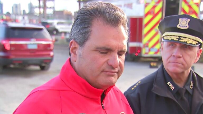 Everett mayor confirms 2 dead in crane disaster near Boston