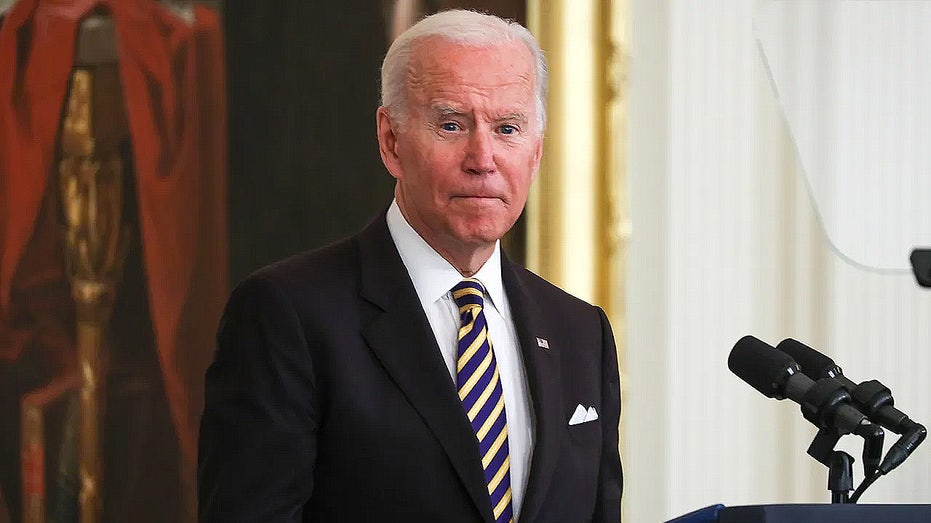 Biden 'rang the bell' after completing radiation therapy for prostate cancer