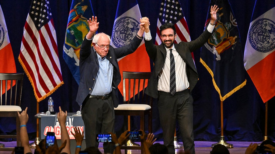 Progressive power players rally voters for Zohran Mamdani as early voting kicks off in NYC mayoral race