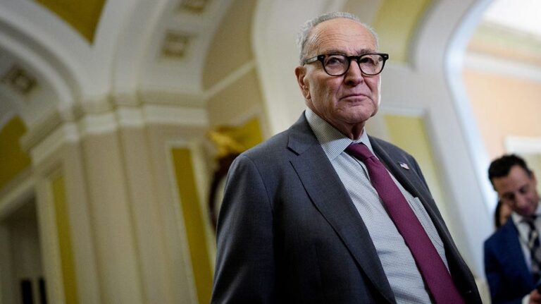 Senate Democrats block GOP plan again to reopen government as military pay deadline looms