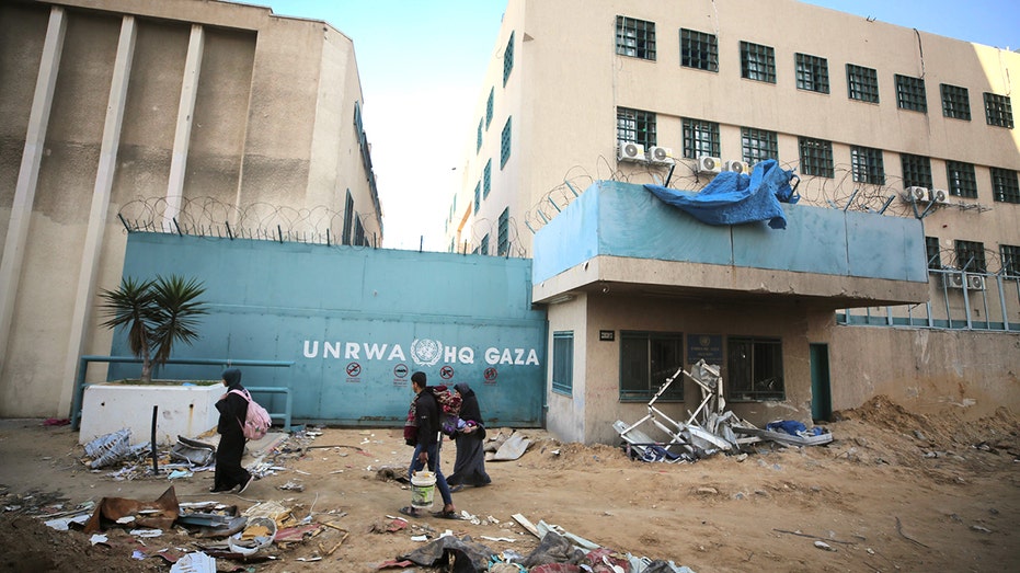 Experts urge Trump to ban terror-linked UN agency from his Gaza peace plan