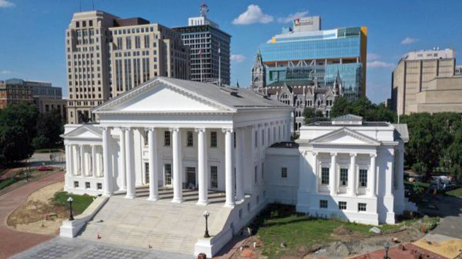 Winsome Sears blasts Virginia Dems’ surprise redistricting session as a ‘stunt’ to pull her off the trail