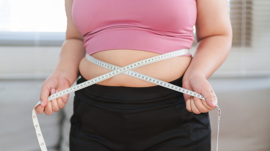 Weight-loss surgery pros and cons in the spotlight after singer's 'scary' experience