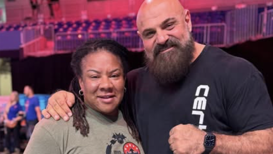 Fox News Sports Huddle Newsletter: 'World's Strongest Woman' talks trans scandal, USA Fencing seeks trust