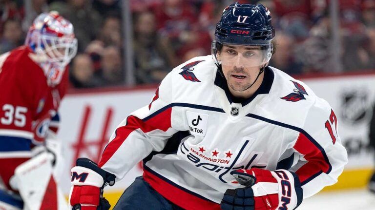 Capitals player learns wife gave birth during game, fights back tears in emotional interview: 'Proud of her'