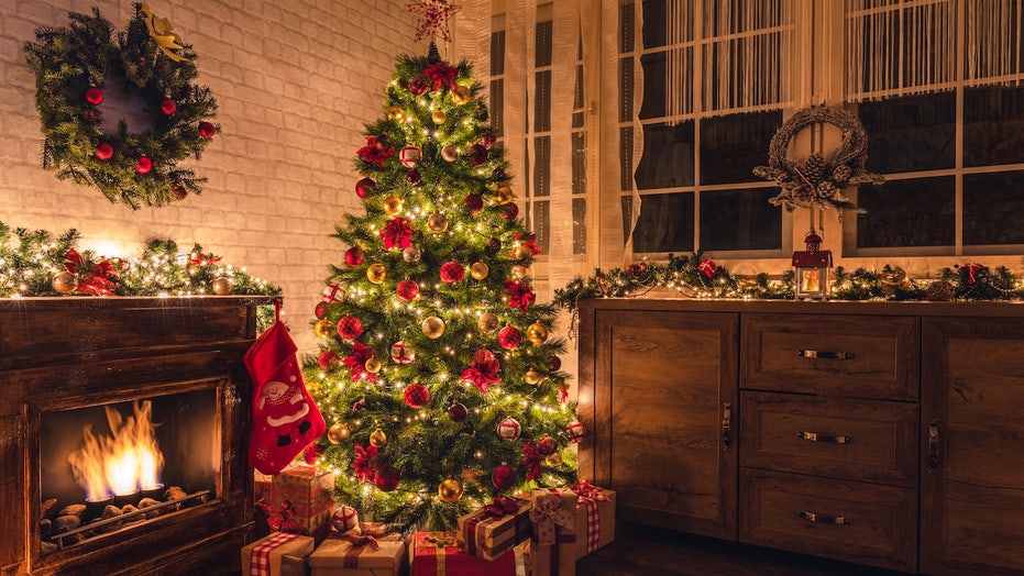 The best fake trees and wreaths for a festive, no-fuss holiday