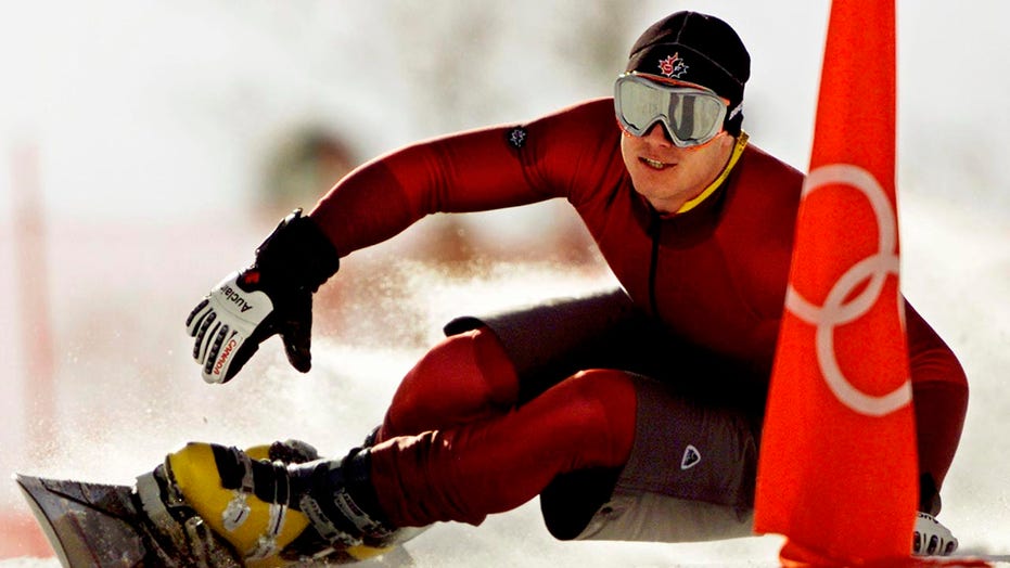 Fox News Sports Huddle Newsletter: Hunt for Olympian turned ‘kingpin’ intensifies; Dems take on SCOTUS battle