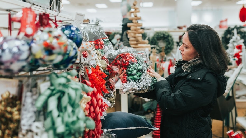 Protect your data before holiday shopping scams strike