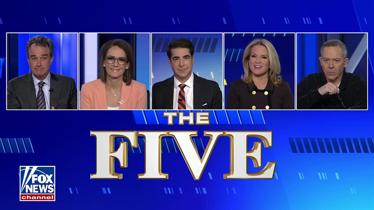Jesse Watters: Nancy Pelosi slinging mud every chance she gets at Trump