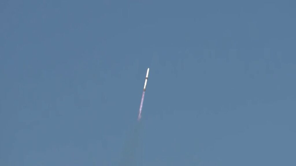 Blue Origin successfully launches spacecraft on journey to Mars