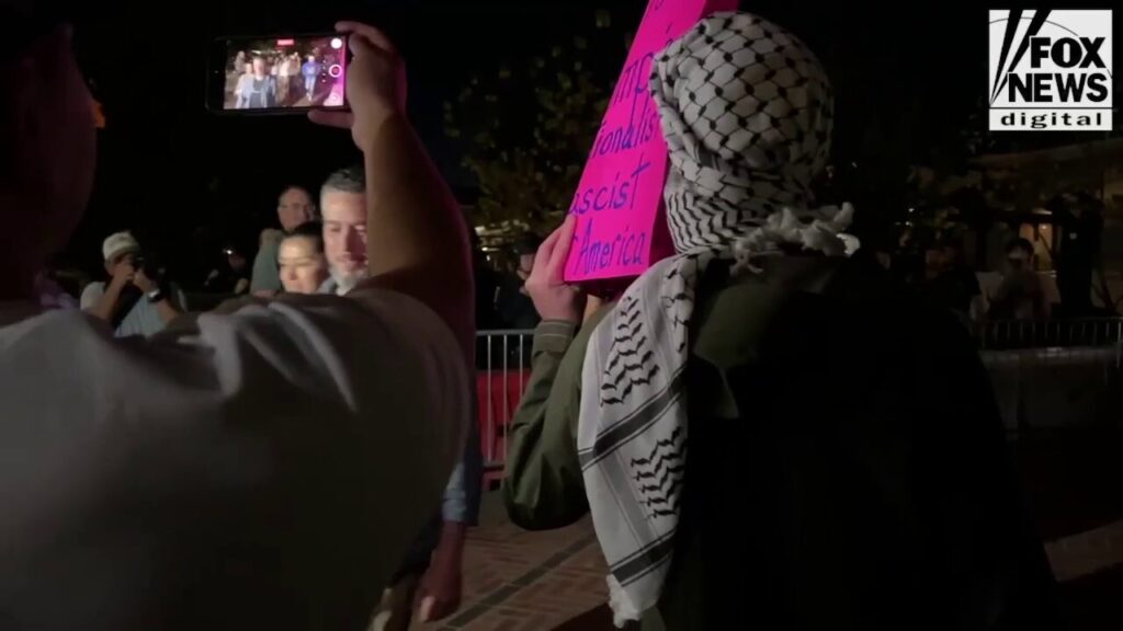 Angry mob surrounds TPUSA event attendees as they leave Berkeley tour stop