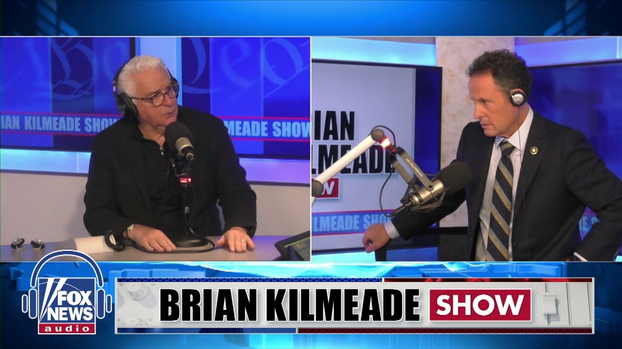 John O’Hurley shares why he’s ‘reluctantly’ still living in Los Angeles