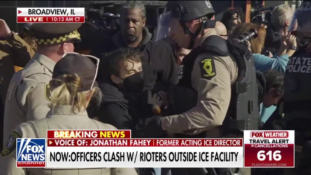 Officers clash with rioters outside Chicago-area ICE facility