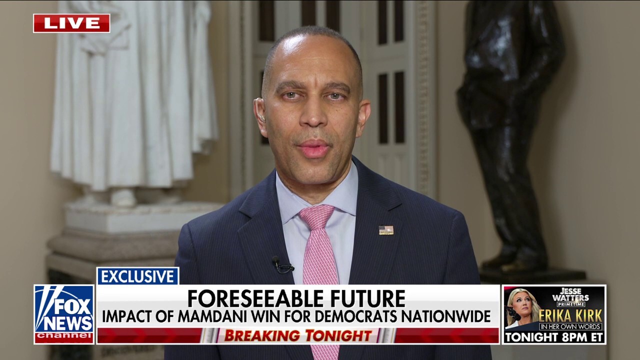 Hakeem Jeffries: Democrats are fighting for the American people