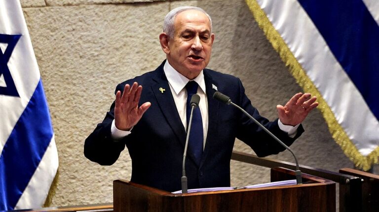 Netanyahu requests pardon from Israeli president, after Trump letter urging clemency