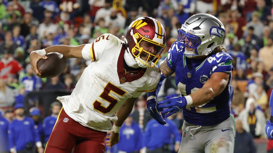 Joe Theismann urges Jayden Daniels to play smart, 'protect yourself' after latest injury
