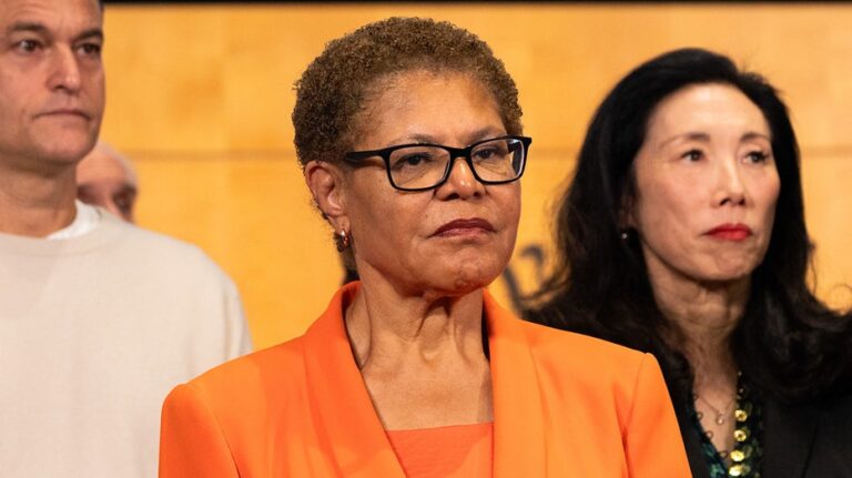Socialist wave reaches West Coast as Los Angeles Mayor Karen Bass gets a Mamdani-like challenger