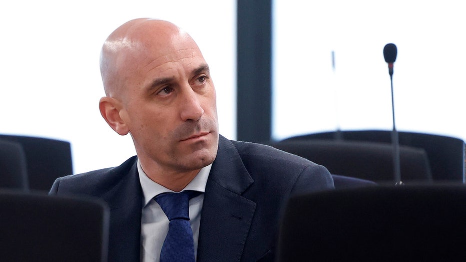 Disgraced ex-Spanish soccer boss pelted with eggs by uncle while promoting book