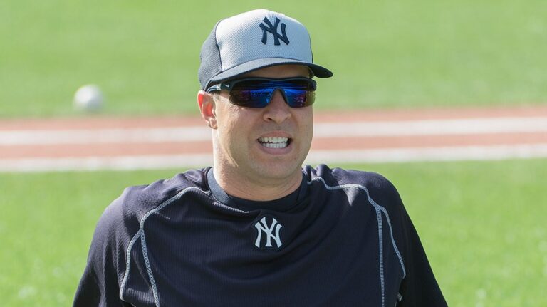 Ex-Yankees star goes to bat for ICE agents amid 'dangerous threats'