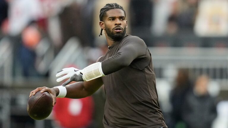 Shedeur Sanders dismisses reporter's 'rude' question about Browns coach's aggressiveness
