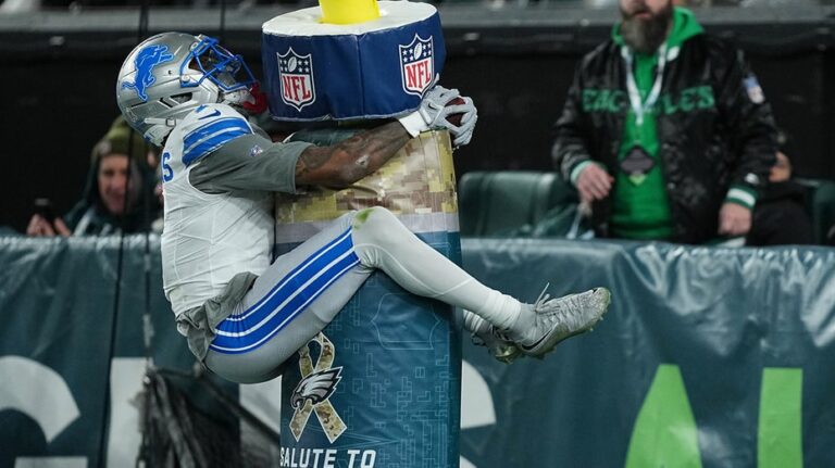 NFL fans sound off after Lions' Jameson Williams penalized for TD celebration