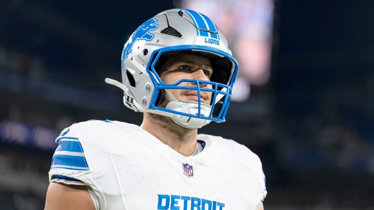 Lions' top offensive weapon unlikely to return this season after undergoing back surgery