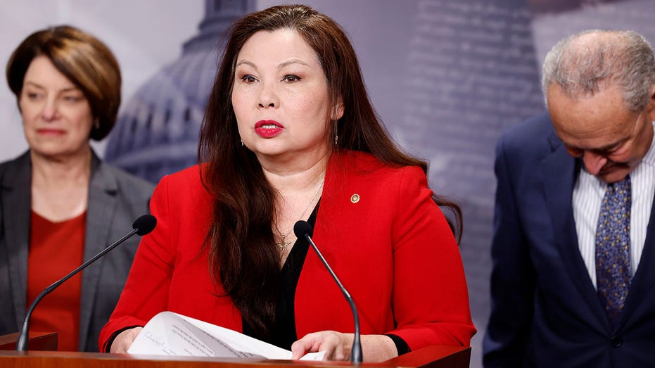 Duckworth staffer accused of posing as lawyer in attempt to free illegal immigrant from ICE custody