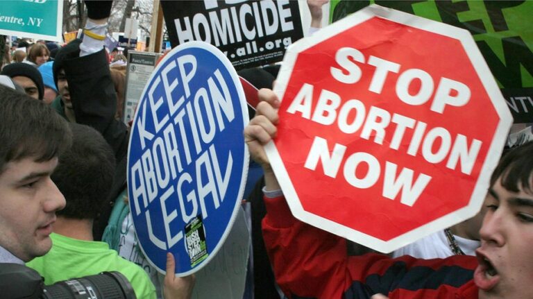 Appeals court sides with Trump on budget provision cutting Planned Parenthood funds