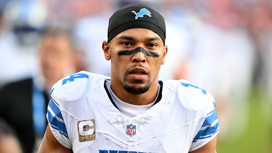 Lions star Amon-Ra St Brown explains why he isn't fan of playing on Christmas: 'Don't even like it'
