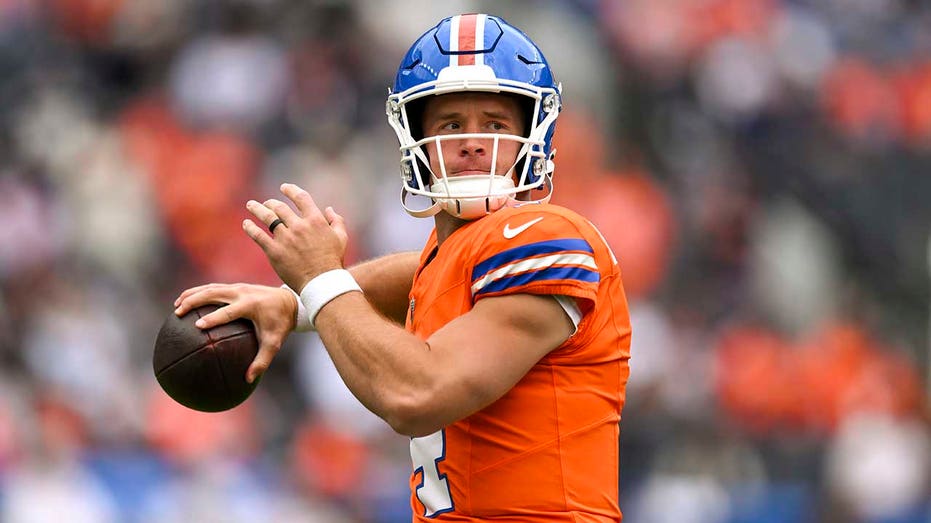 Broncos' practice squad quarterback reveals he declined opportunity to return to Colts