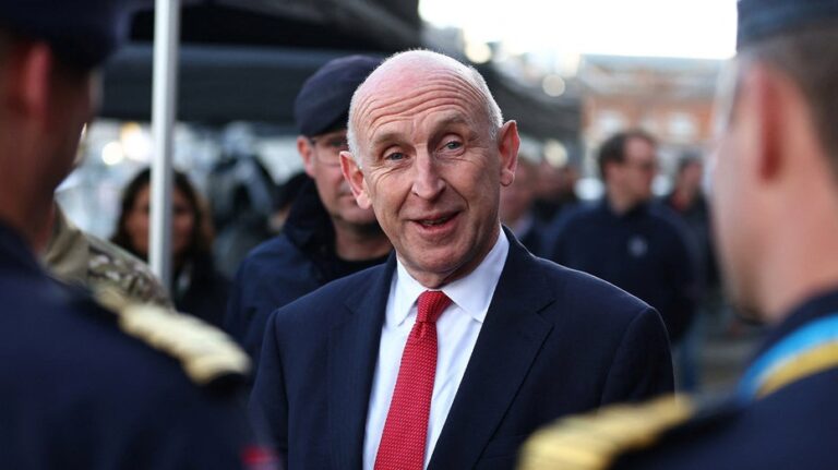 UK ready to send troops, jets, ships if Trump clinches Ukraine ceasefire, defense chief says