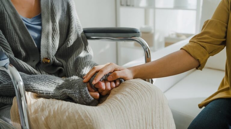 Cancer drug combo shows promise for patients resistant to standard treatments
