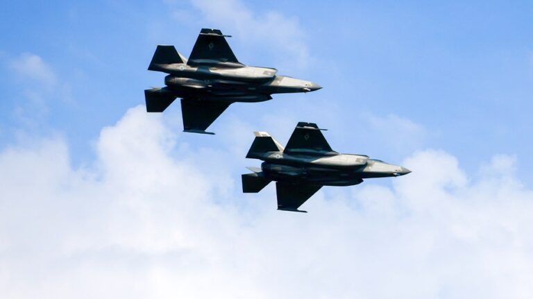 Poland scrambles jets on Christmas after detecting Russian reconnaissance aircraft near its airspace