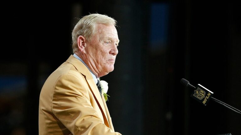 Hall of Fame voter says he cannot remember if he checked Bill Belichick's name amid snub