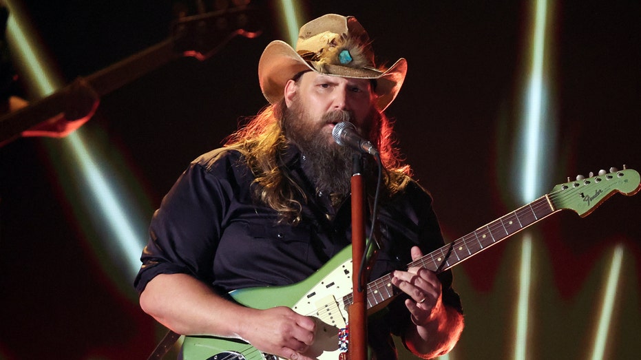 Chris Stapleton makes it clear why he avoids controversy in his country music career