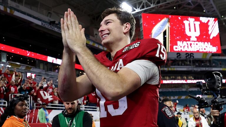 Fernando Mendoza celebrates national title win with Indiana priests