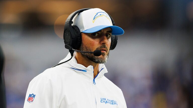 Ravens hire Jesse Minter as next head coach, replacing John Harbaugh