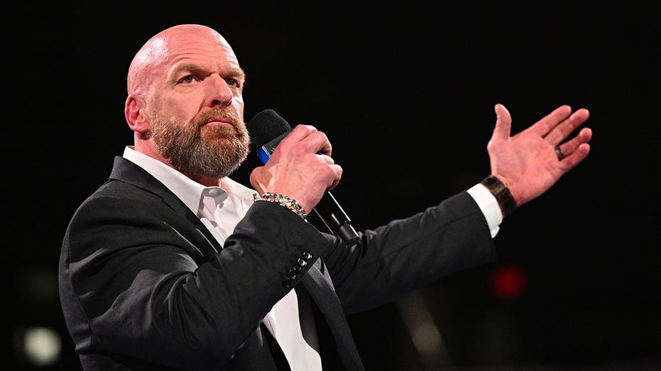 PAUL ‘TRIPLE H’ LEVESQUE: I went from 130 pounds to a world champ. We all must get fit